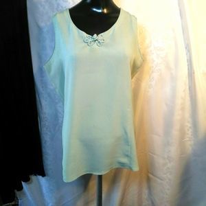 Zama light green sleeveless blouse 3 for $30 + 15% discount